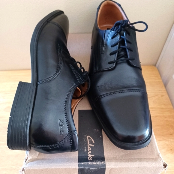 NWT Clarks Unkenneth Way Oxford Leather Men\'s Shoes Sz 11 main image 11